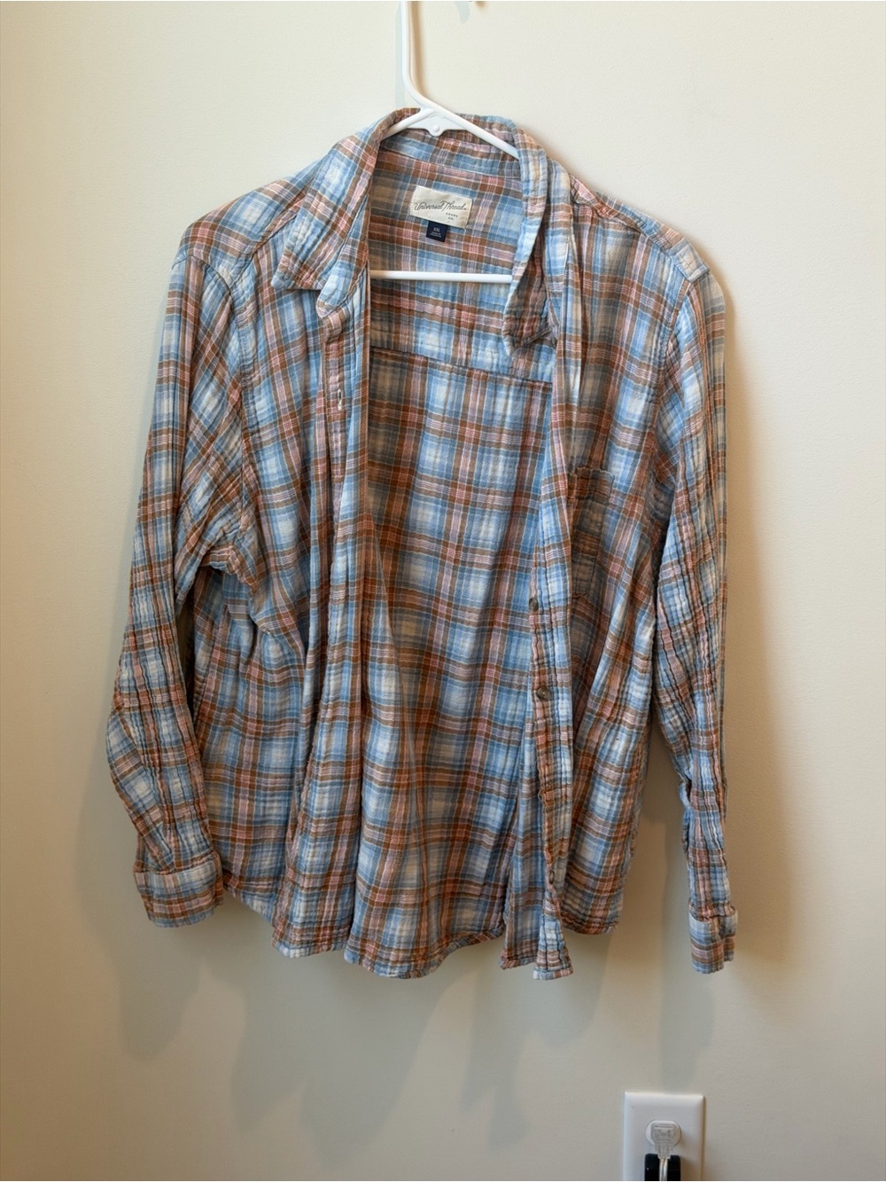 Timberland women’s Light Blue and Tan Plaid Button-Down Shirt